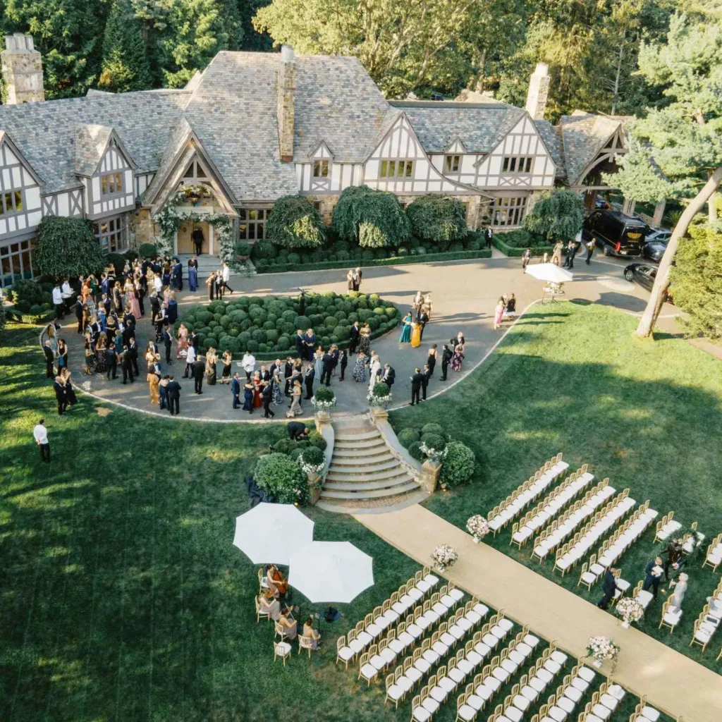 Backyard Wedding Color Palette Mistakes That Make Your Photos Look Dated